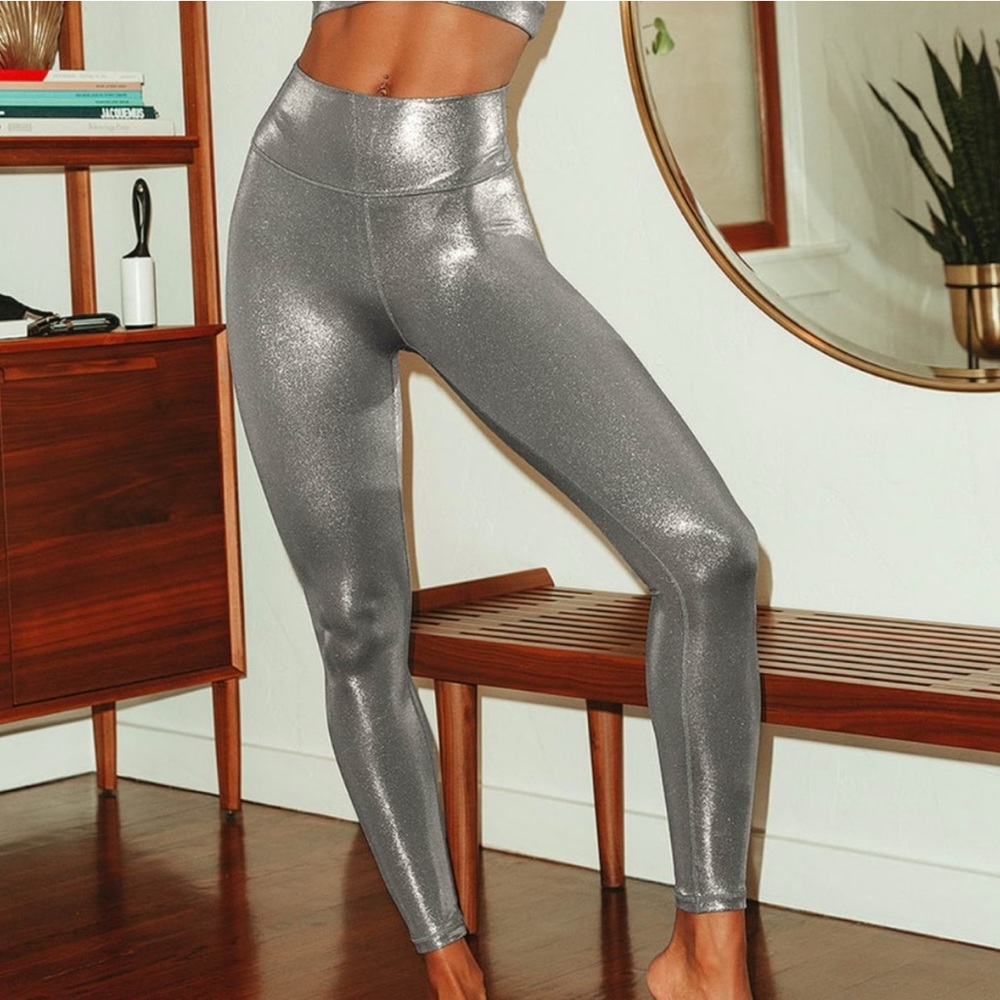 Allfenix Liquid Silver 7/8 Legging, size Small